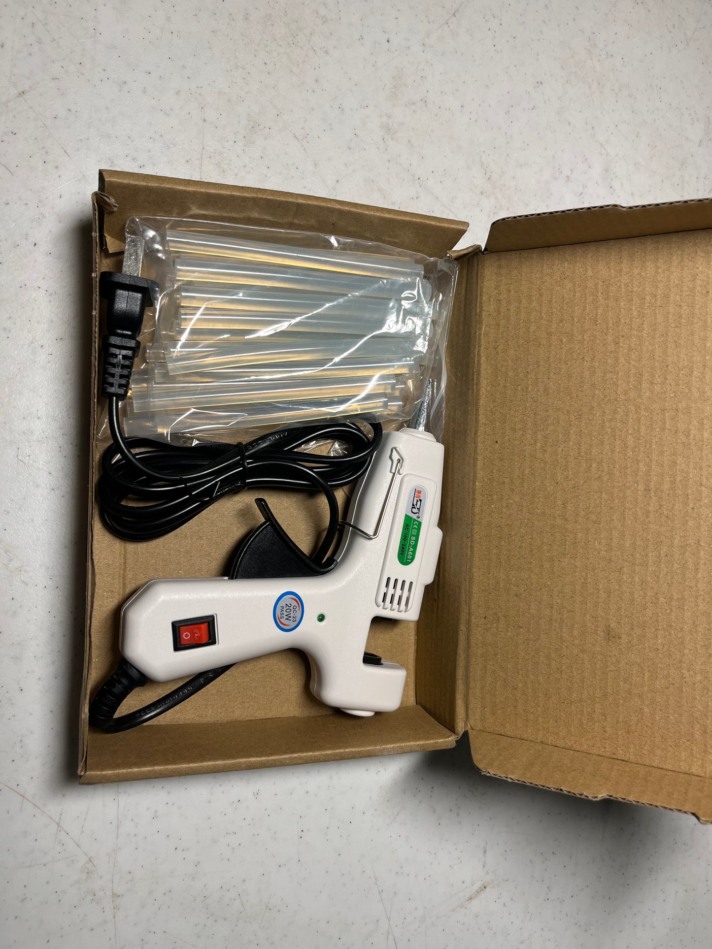 Hot Glue Gun with 30 Glue Sticks, Fast Preheating Hot Melt Gun, Mini Glue Gun Kit for Kids DIY School Craft Projects and Quick Home Repairs, 20W White